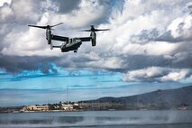 A U.S. Marine Corps MV-22B Osprey with Marine Medium Tiltrotor Squadron 268, Marine Aircraft Group 24, flies from Marine Corps Air Station Kaneohe Bay to Joint Base Pearl Harbor-Hickam, Hawaii, March 13, 2020.