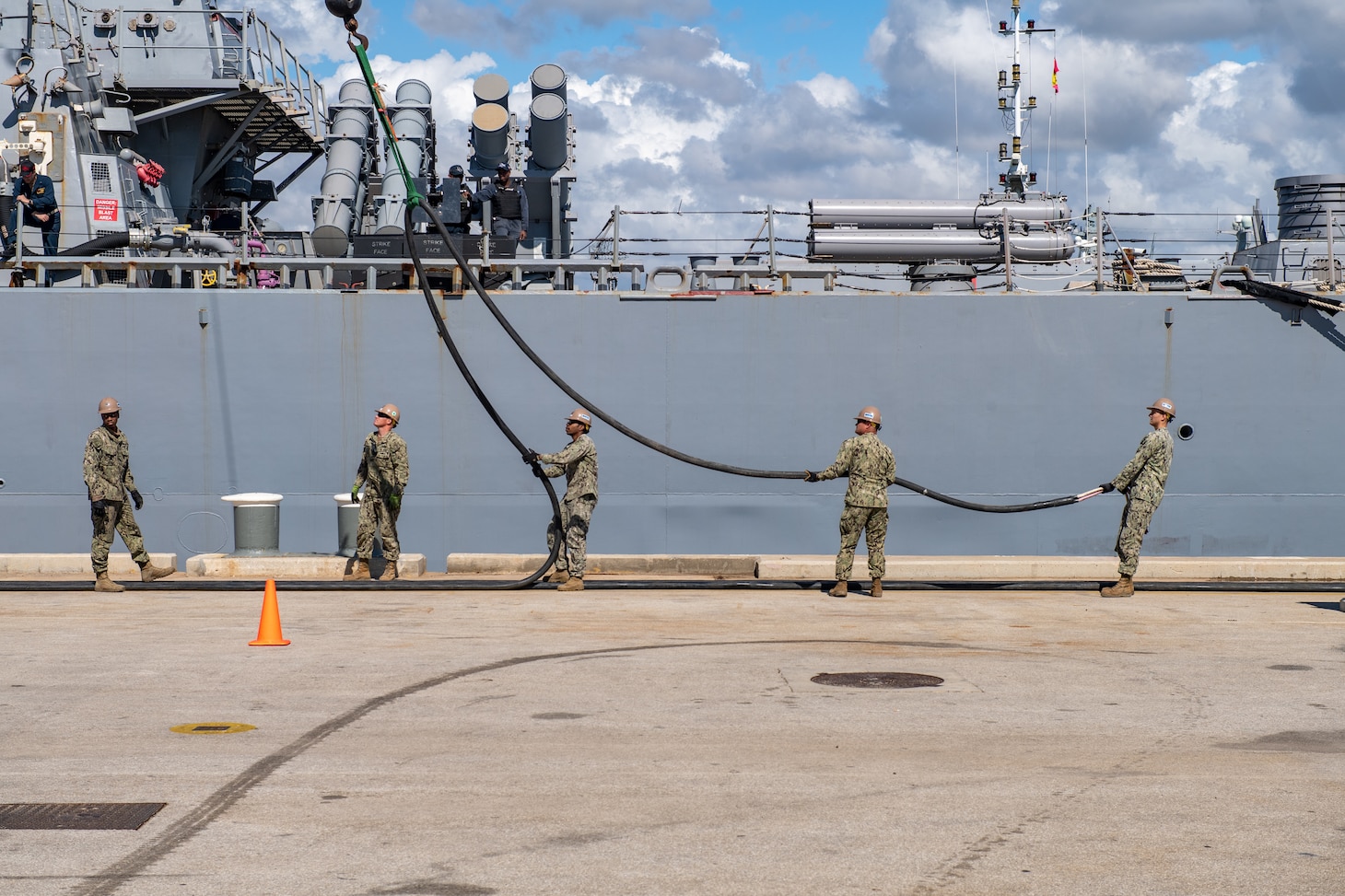 USS Donald Cook (DDG 75)
