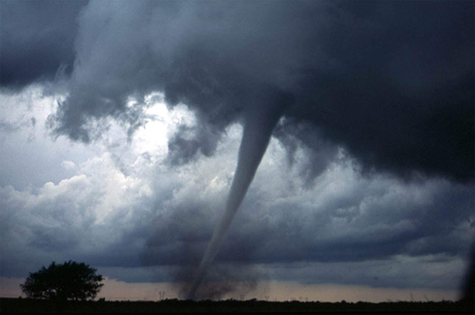 tornado photo