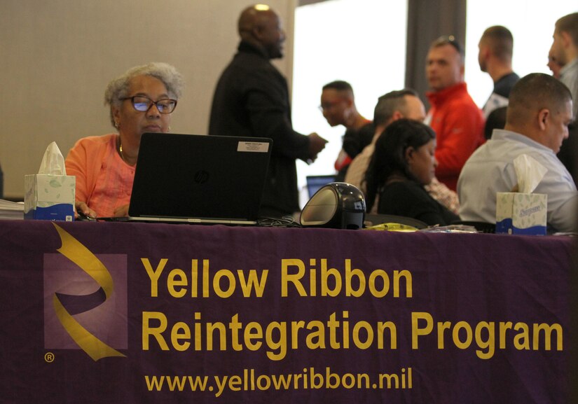 Yellow Ribbon Event Builds Bridges for Soldiers and Families