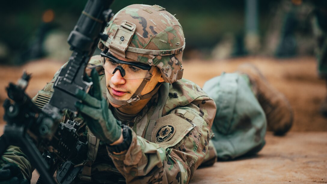 Expert Infantry Badge and Expert Soldier Badge training in Poland
