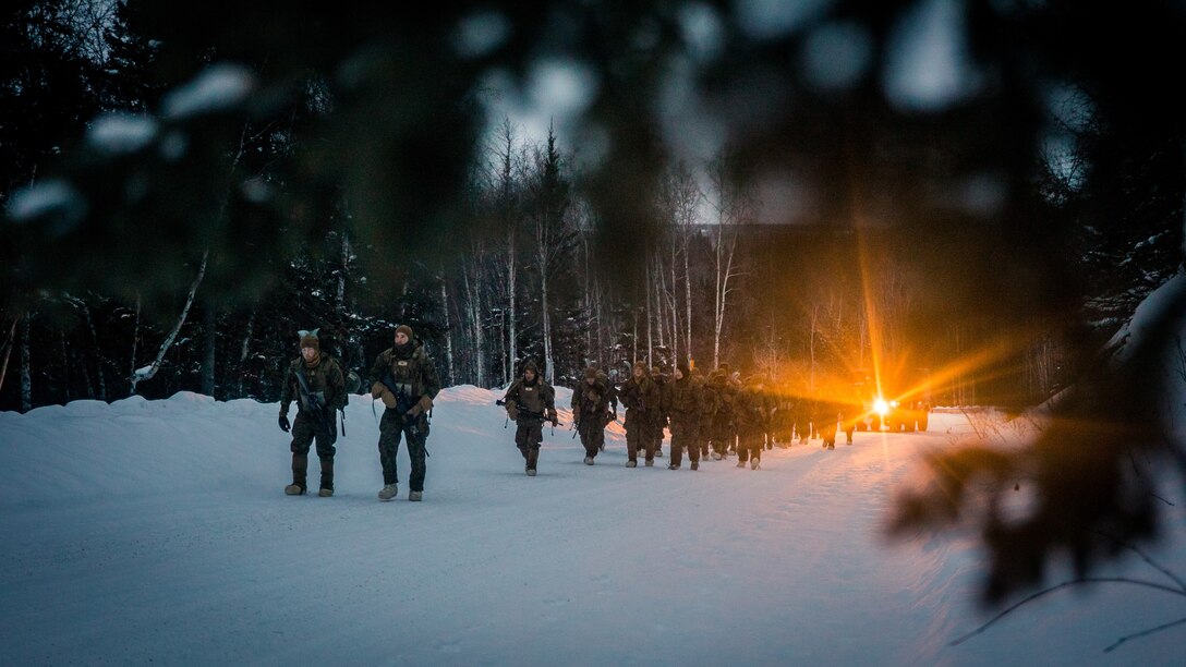 SPMAGTF-AE: Marines conduct machine gun range in Alaska