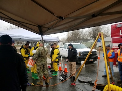 Utah Guard CST Investigates Odors in Layton, Utah