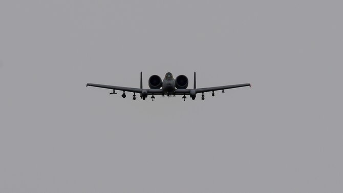 A photo of an aircraft flying