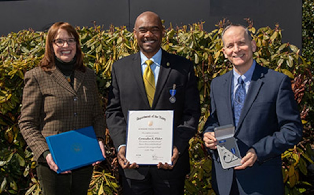 NUWC Division Newport retiree receives Superior Civilian Service Award