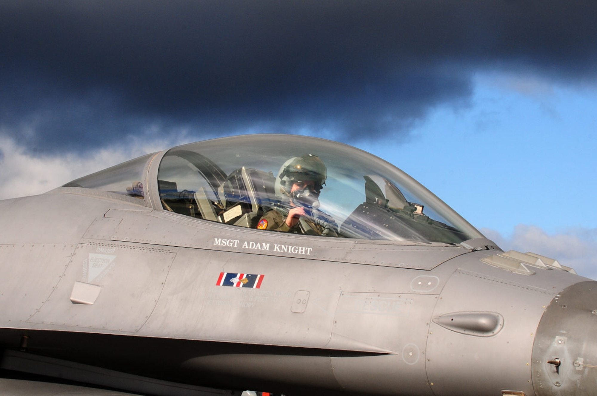 A pilot prepares for take-off in a Block 50 F-16CM Fighting Falcon while deployed in support of a NORAD tasked Operation NOBLE EAGLE mission.