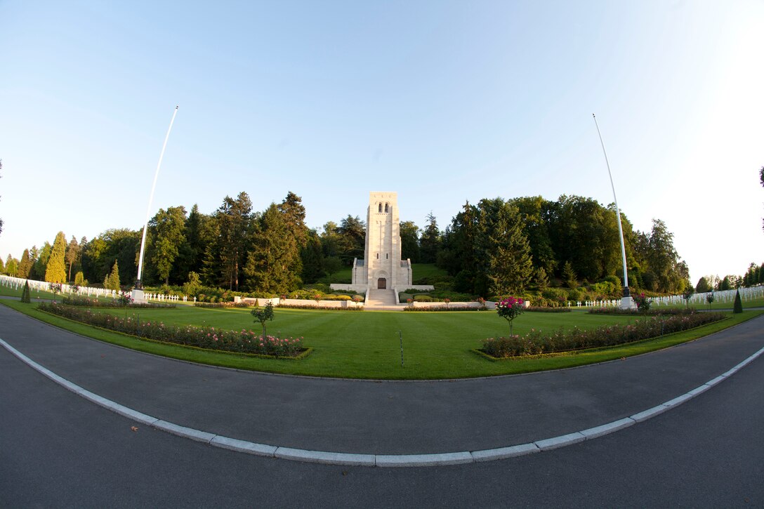 Marines with Advanced Infantry Training Battalion, School of Infantry–East, explore Aisne-Marne American Cemetery and Memorial during professional
military education trip to Belleau, Aisne, June 12, 2014 (U.S. Marine Corps/Nicholas J. Trager)