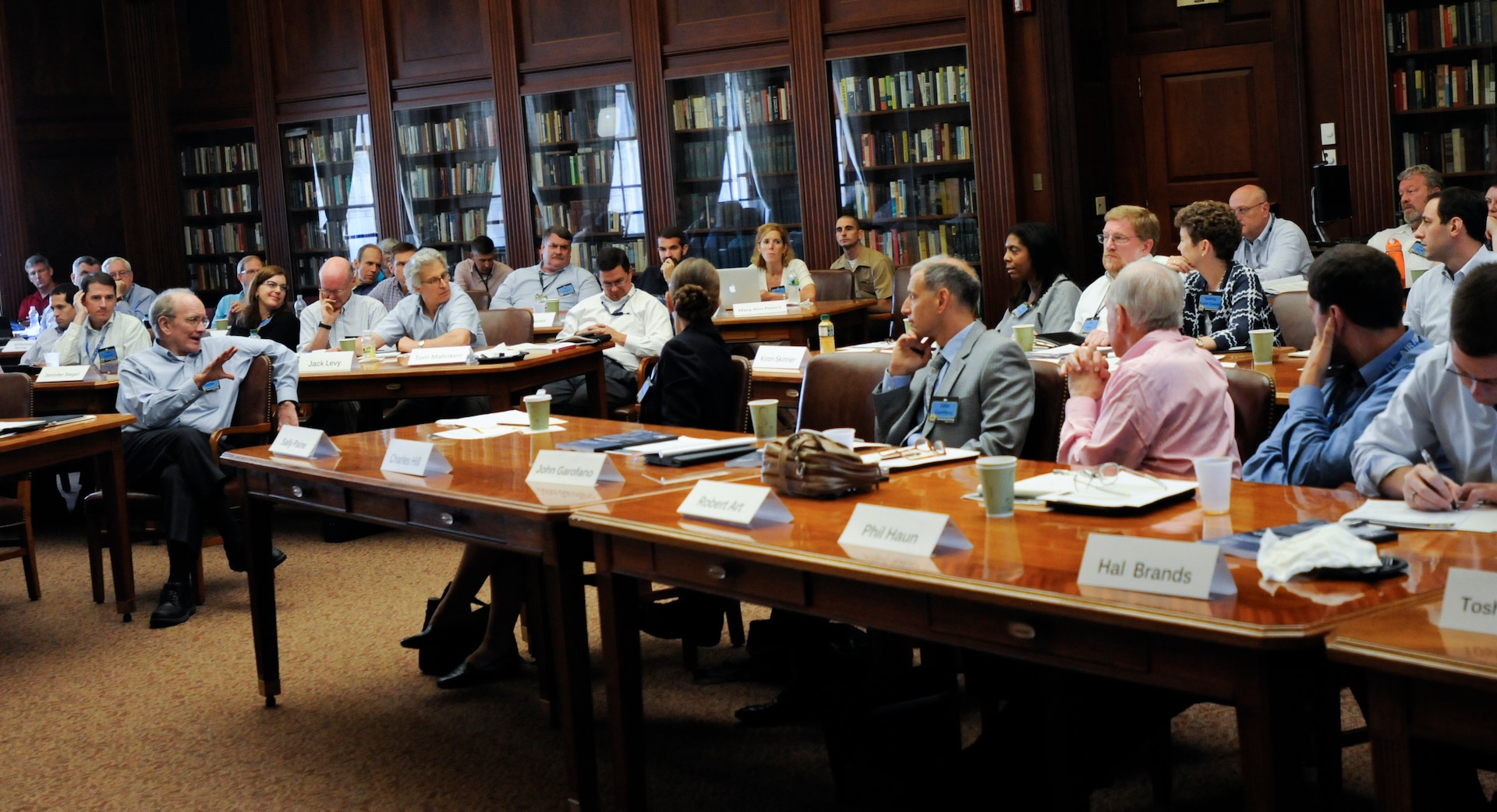 John Lewis Gaddis, front left, Robert A. Lovett Professor of Military and Naval History at Yale University, speaks to U.S. Naval War College faculty during
Teaching Grand Strategy workshop, in Newport, Rhode Island, August 16, 2012 (U.S. Navy/Eric Dietrich)
