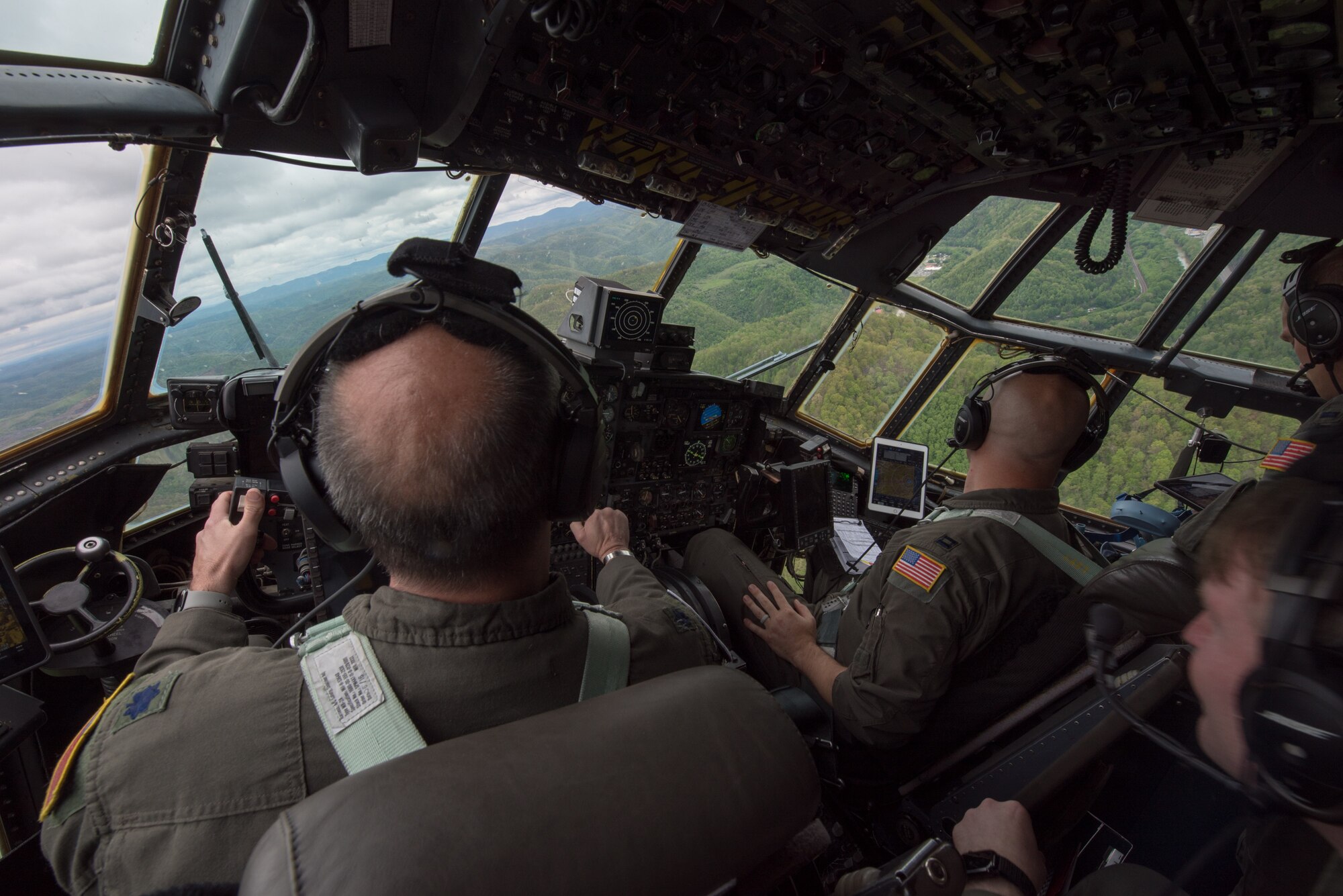 A Kentucky Air National Guard C-130 Hercules flies over the commonwealth of Kentucky as part of Operation American Resolve on Friday, May 1, 2020.  The 123rd Airlift Wing sent two C-130s for the aerial demonstration that is a nationwide salute to all those supporting COVID-19 response efforts. The flyover is intended to lift morale during a time of severe health and economic impacts that have resulted from COVID-19. (U.S. Air National Guard photo by Phil Speck)