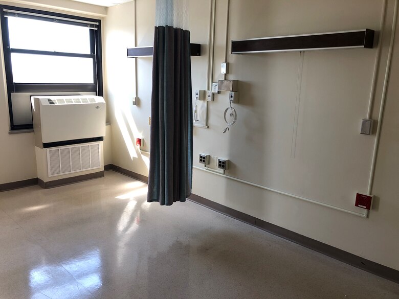 USACE Philadelphia District awarded a contract on April 13 to Sand Point Services, LLC to convert portions of the St. Francis Medical Center into a 37-bed facility. Construction began April 14, 2020 and was completed on April 27, 2020. The mission was part of a federal, state, and local response to the COVID-19 Pandemic.