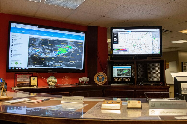 97 OSS weather flight