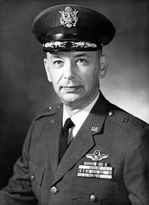 Official Portrait of Brig Gen John E. Frizen