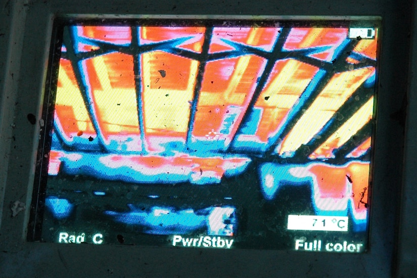 A thermal image shows a house fire.