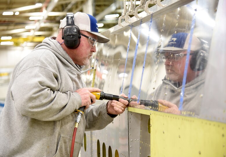 Air Force Sustainment Center Continues Hiring Through Pandemic Air Force Life Cycle Management Center Article Display