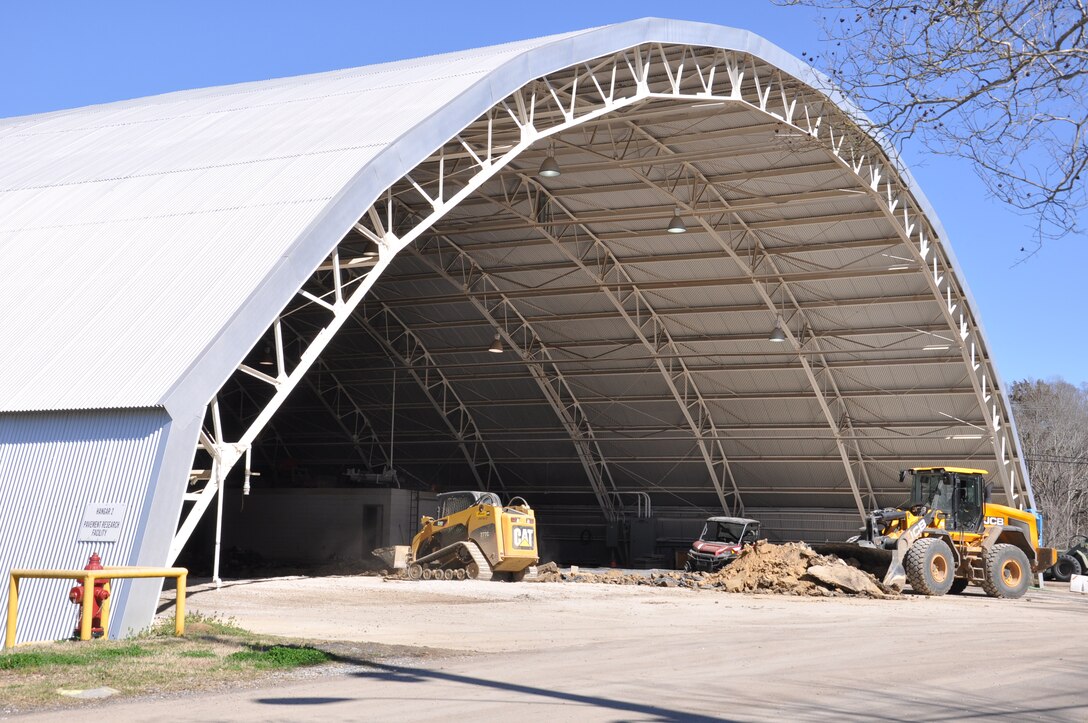 A hanger used for GSL testing.