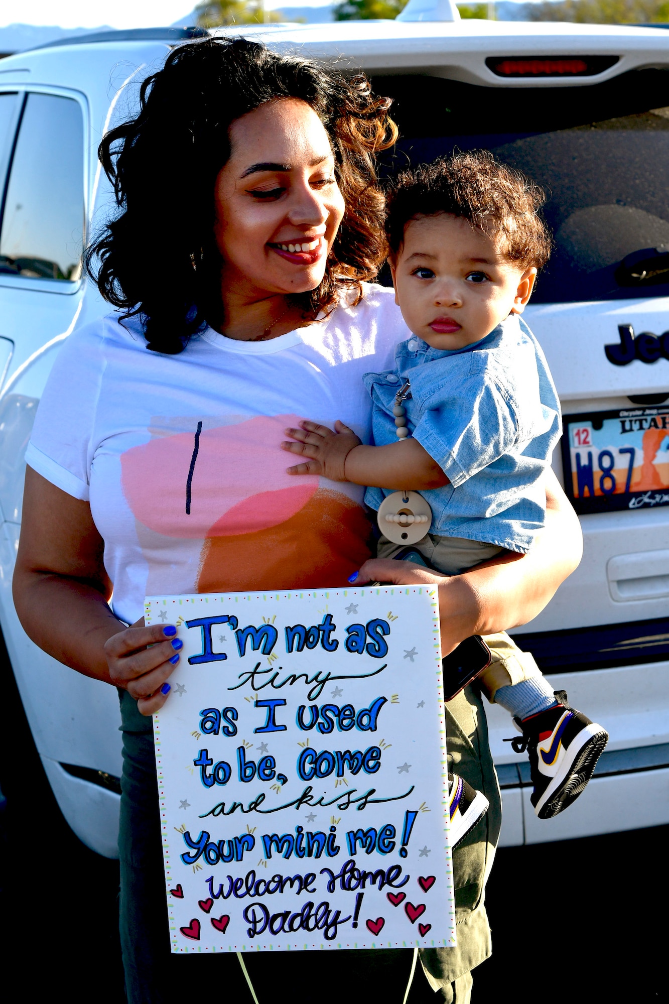 A photo of the 34th Fighter Squadron homecoming