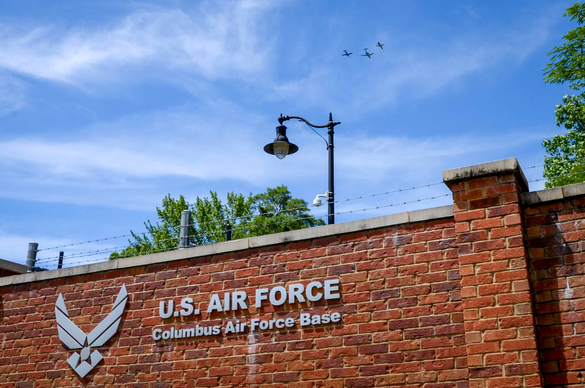 A dissimilar formation of aircraft from Columbus Air Force Base, Miss., fly over Columbus AFB May 9, 2020. The flyover was an opportunity to honor the men and women on the front lines in the fight against COVID-19 during the Defense Department’s #AmericaStrong salute. The flyover consisted of the T-6A Texan II, T-1A Jayhawk and the T-38 Talon. (U.S. Air Force photo by Tech. Sgt. Christopher Gross)