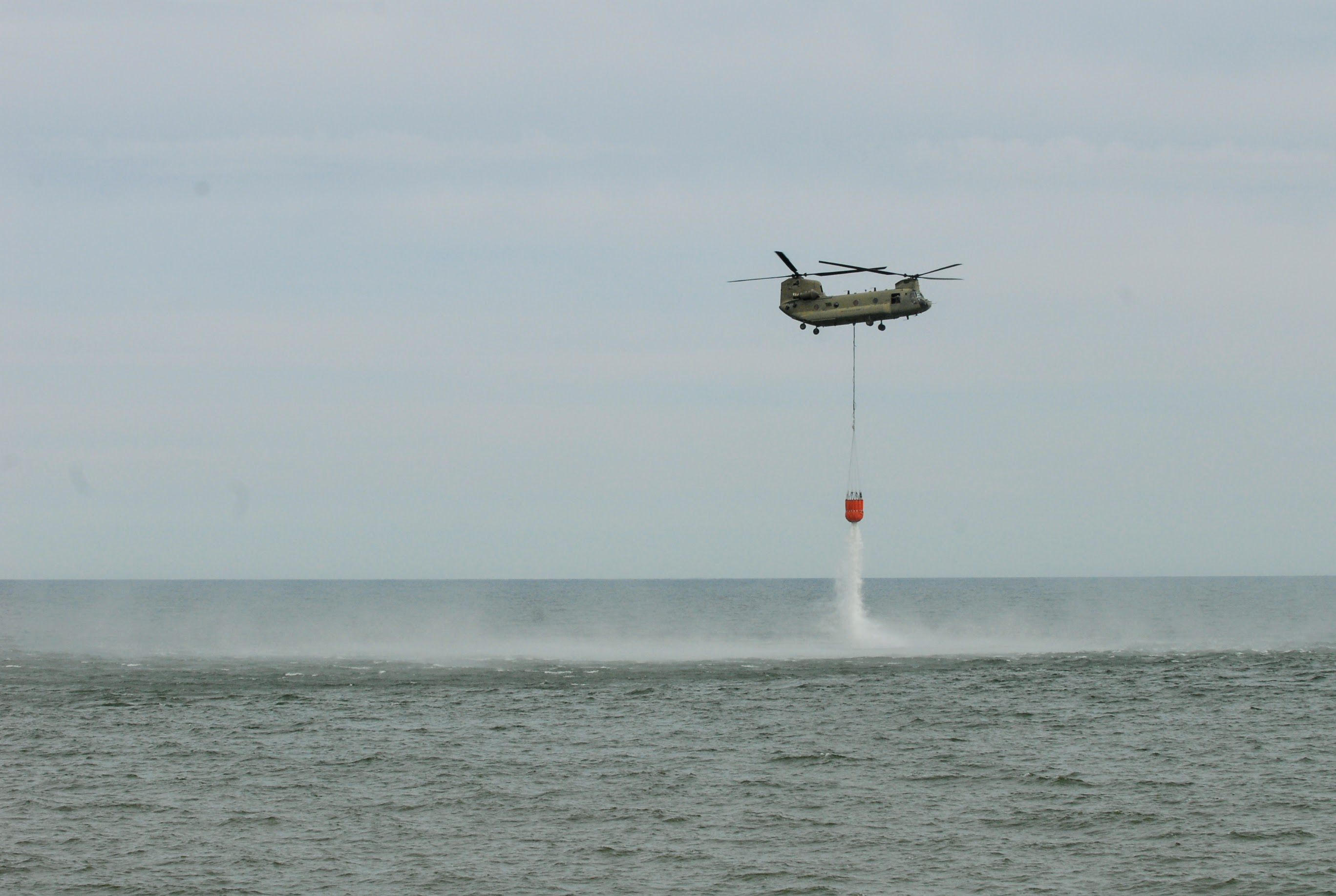 NY Army Guard helicopter crews conduct water bucket training > National