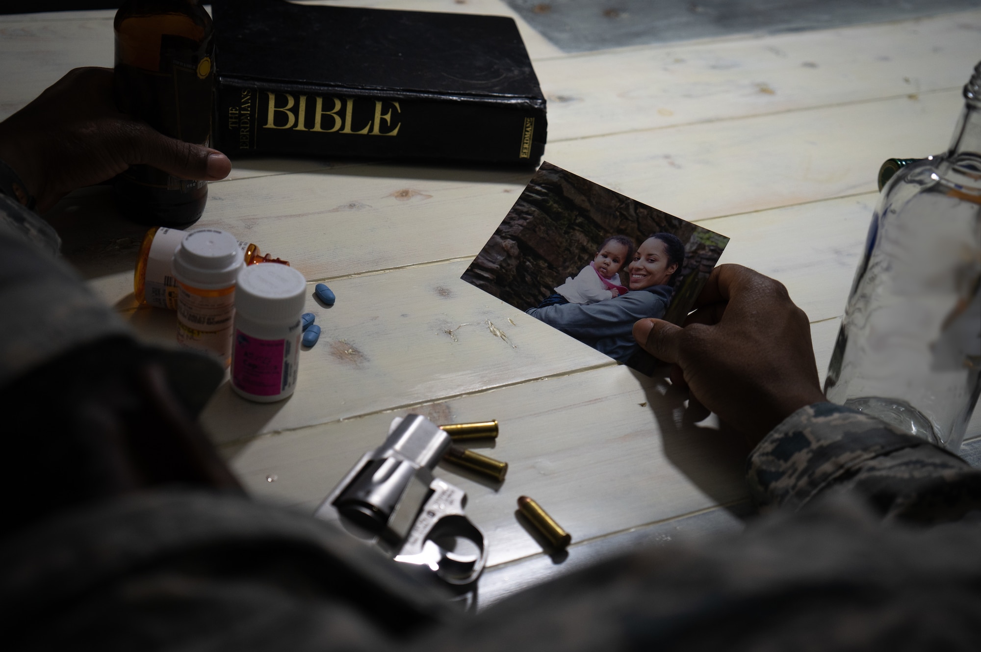 Depression, anxiety and suicidal thoughts can narrow a person’s vision of options available to deal with their struggles. However, there are options that are in plain sight, such as a support system of family and friends, faith, or someone to talk to. The Air Force Reserve provides training and a variety of services such as mental health, spiritual, morale and welfare, which are available to members and their dependents. (U.S. Air Force photo illustration by Staff Sgt. Shelton Sherrill)