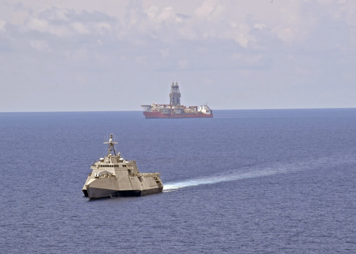 Trio of Littoral Combat Ships Operating 'All Over' Western Pacific,  Training with Marines - USNI News