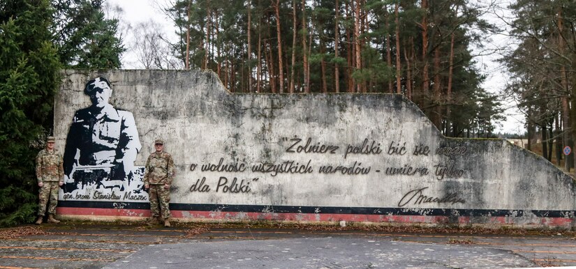 Swietoszow mayor cell team works to set up deluxe Morale Welfare and Recreation center