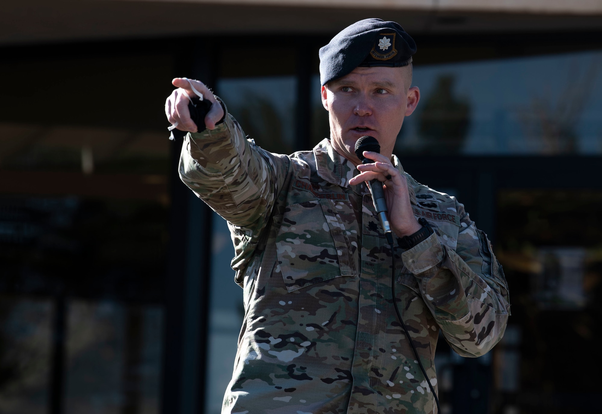 Lt. Col. Chamberlin speaks to his Airmen.