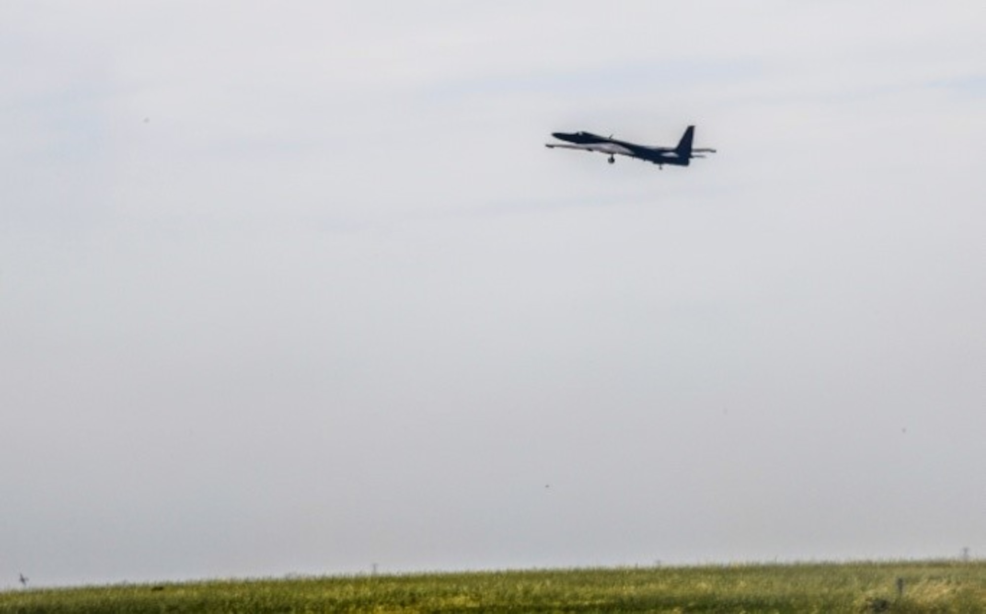 For the first time in Air Force history and the 9th Reconnaissance Wing, reservist Maj. Jeffrey Anderson, 99th Reconnaissance Squadron pilot, qualified to fly the U-2 Dragon Lady.