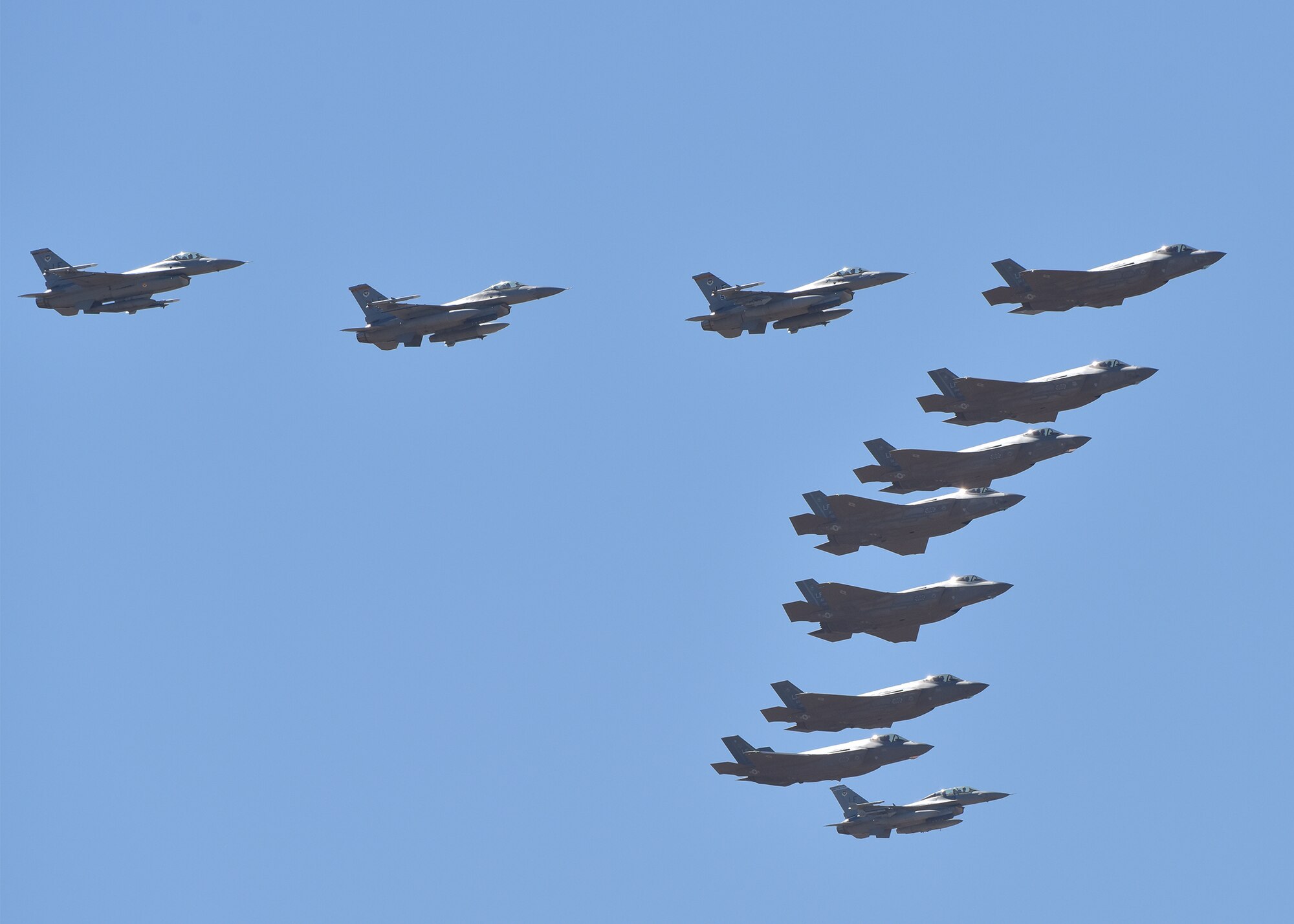 200501-F-XA522-0090