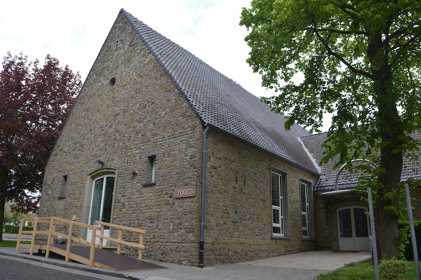 A chapel building at Caserne Daumerie.