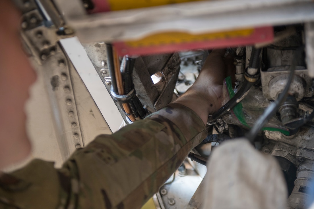 Maintenance team airlifts to repair F-16s during COVID-19 pandemic