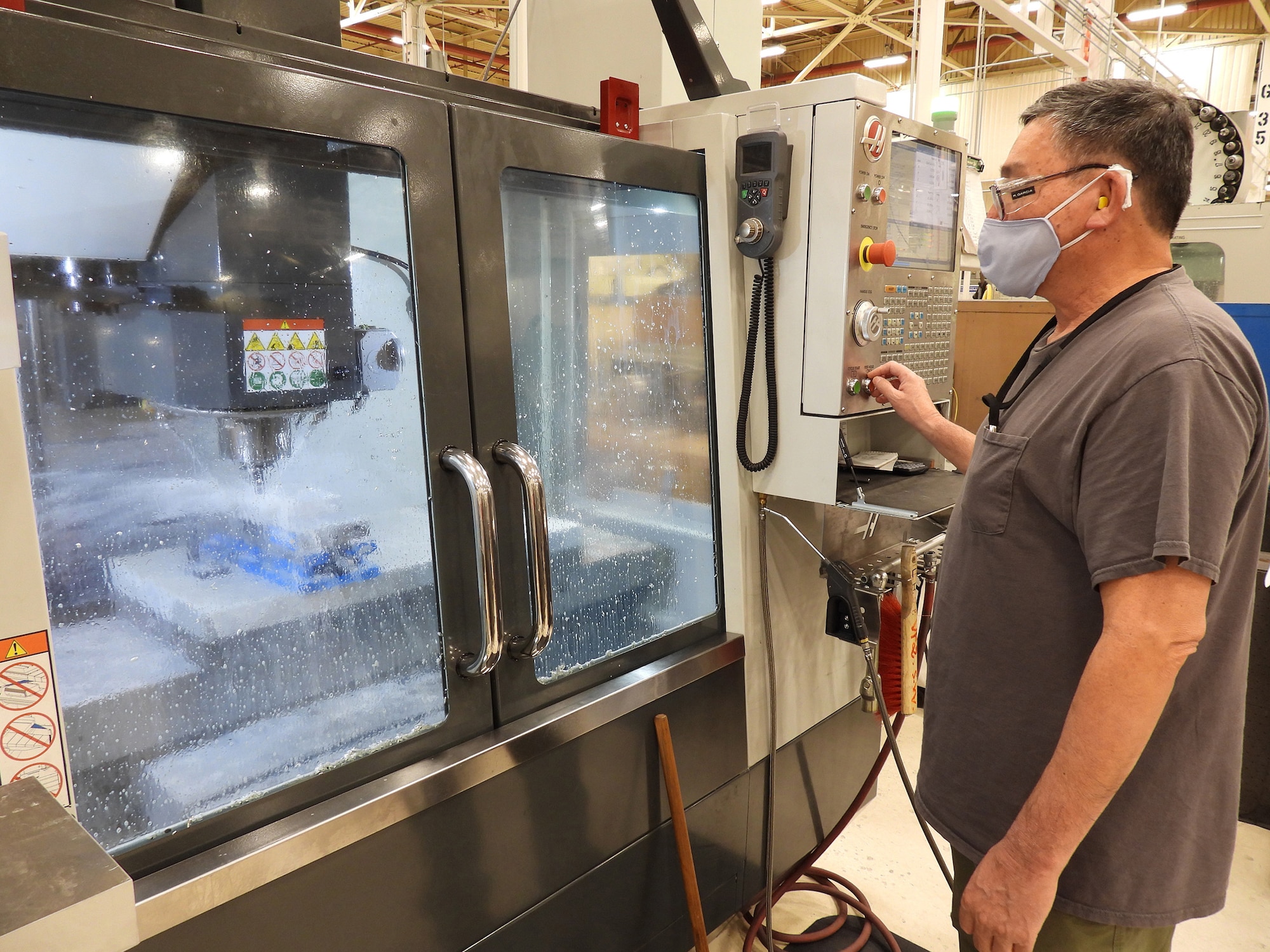 As organizations across the Air Force Sustainment Center take actions to “Return to Full Capacity,” it is important employees continue to follow the added safety precautions like wearing masks and thoroughly cleaning their work spaces.