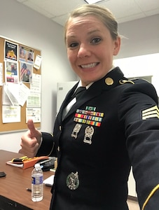 army uniform service heather class sgt her female rankin 1st office wearing selfie soldier stands