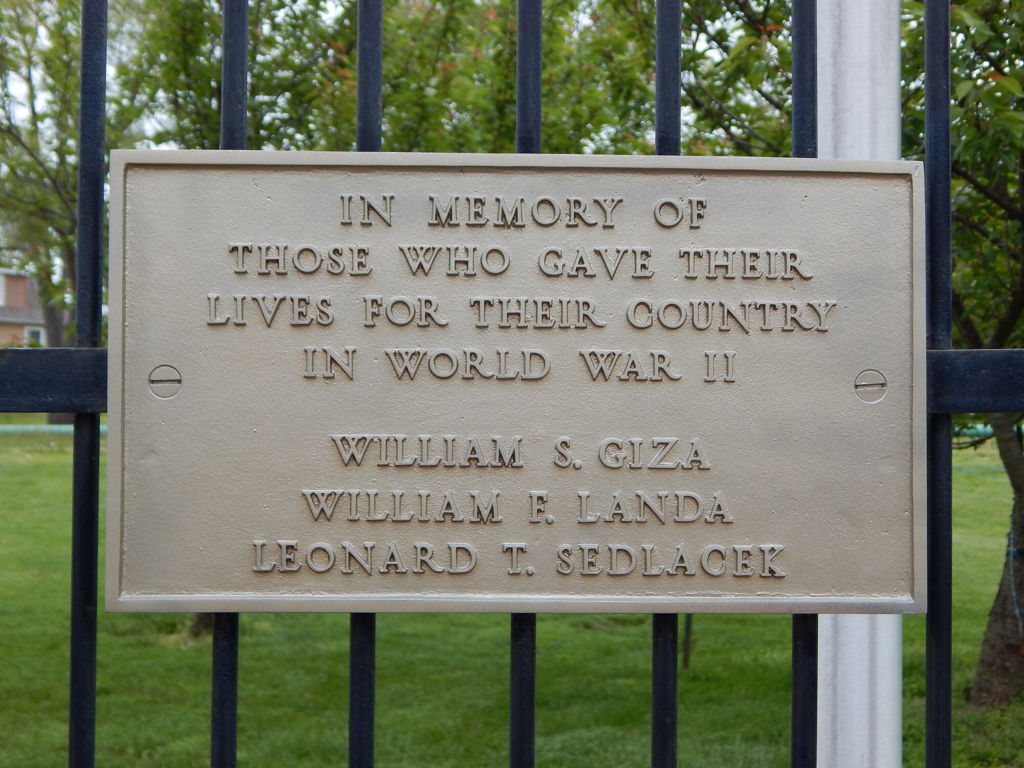 Memorial Day statues