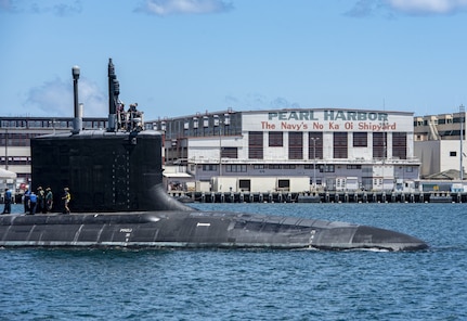 PEARL HARBOR, Hawaii (May 10, 2020) - The Virginia-class fast-attack submarine USS Missouri (SSN 780) departs Pearl Harbor Naval Shipyard after completing a scheduled extended dry-docking selected restricted availability (EDSRA).