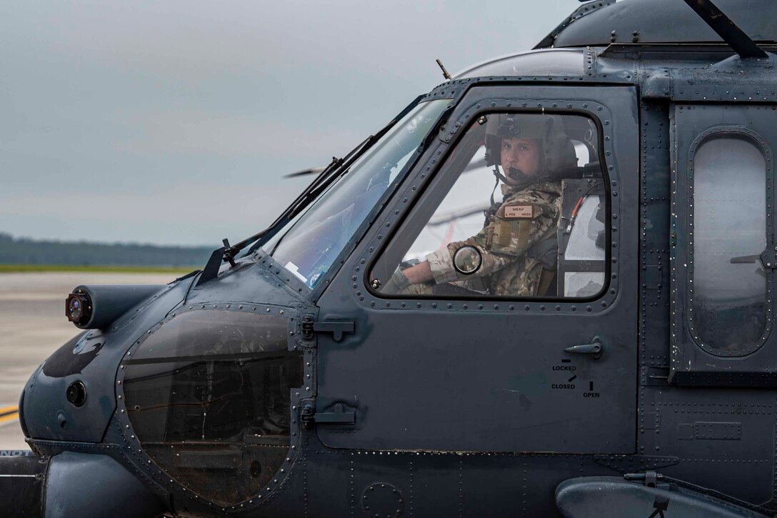 Photo of an Airman preparing for flight.