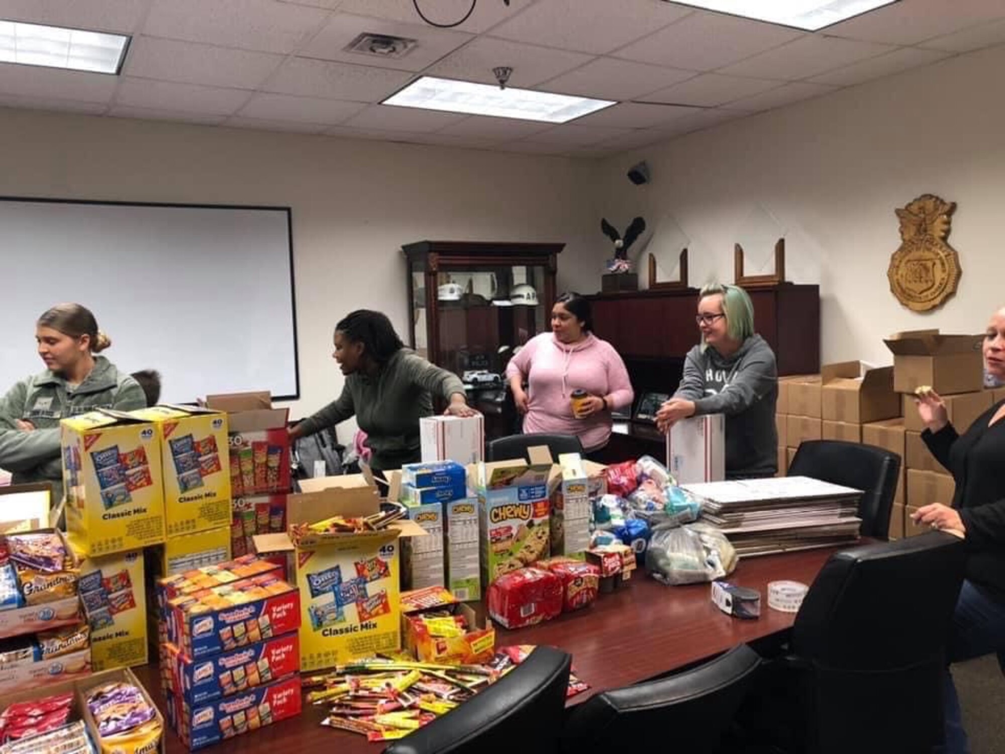 Food drive volunteer event. (Courtesy photo)