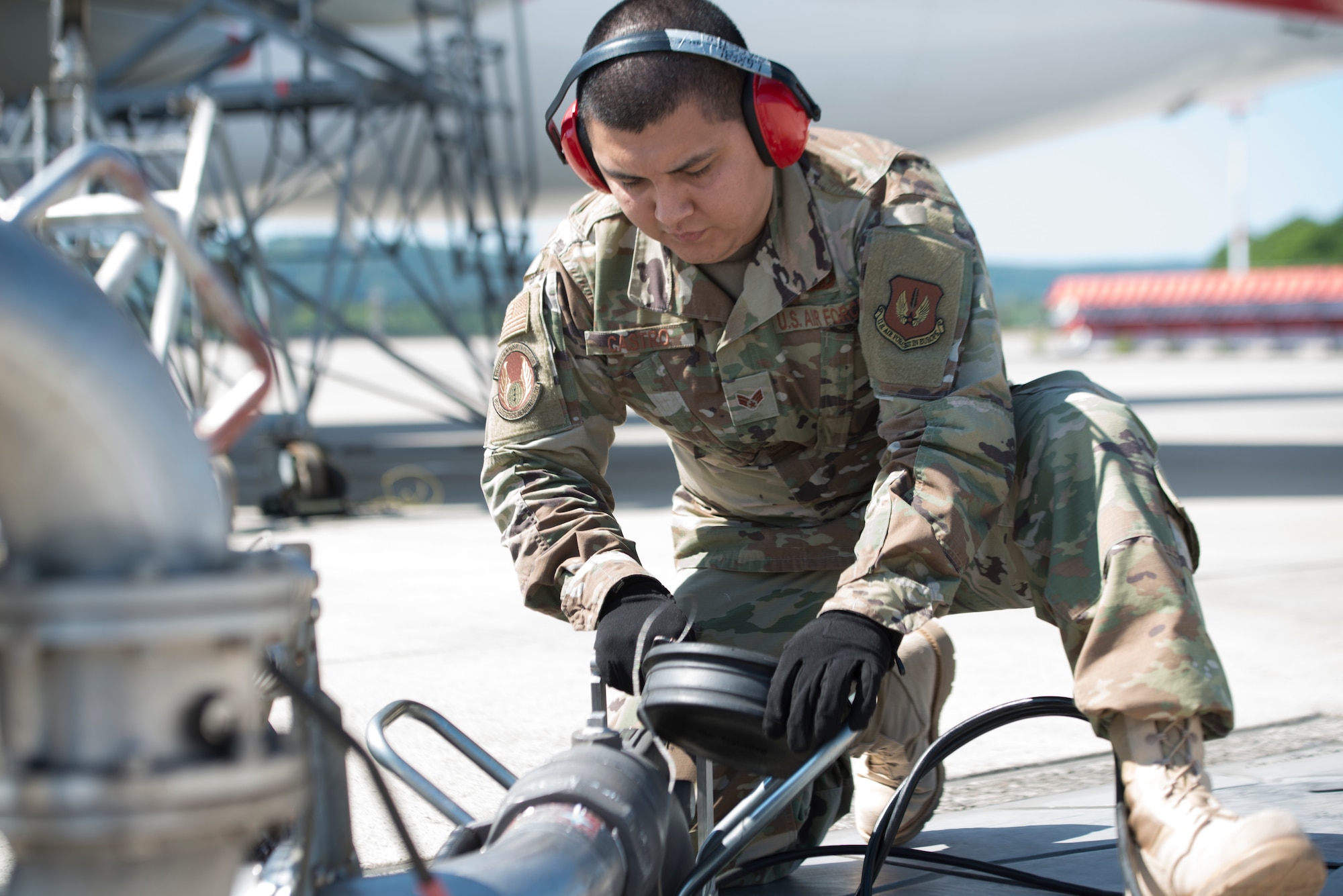 Airlifter of the Week: Helping COVID-19 patients fly