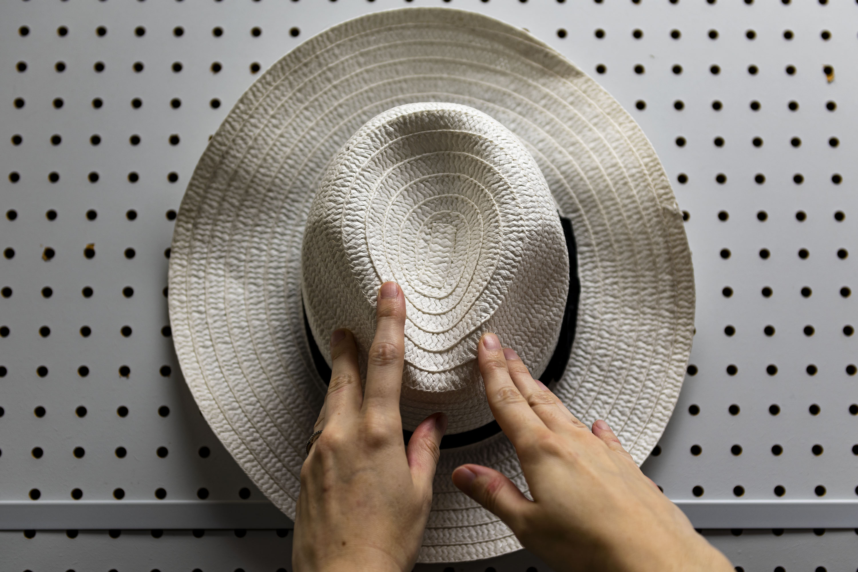 Moody Thrift Shop reopens > Moody Air Force Base > Article Display