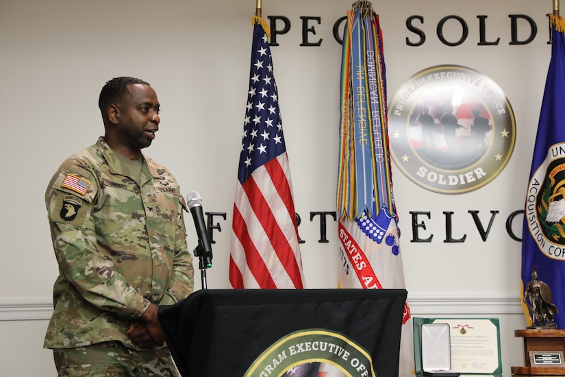 Col. Stephen Thomas, Project Manager Soldier Survivability (PM SSV) hosted the change of Charter. He highlighted Whitehead’s achievements during her tenure and presented her with the Meritorious Service Medal before the official change of charter.
