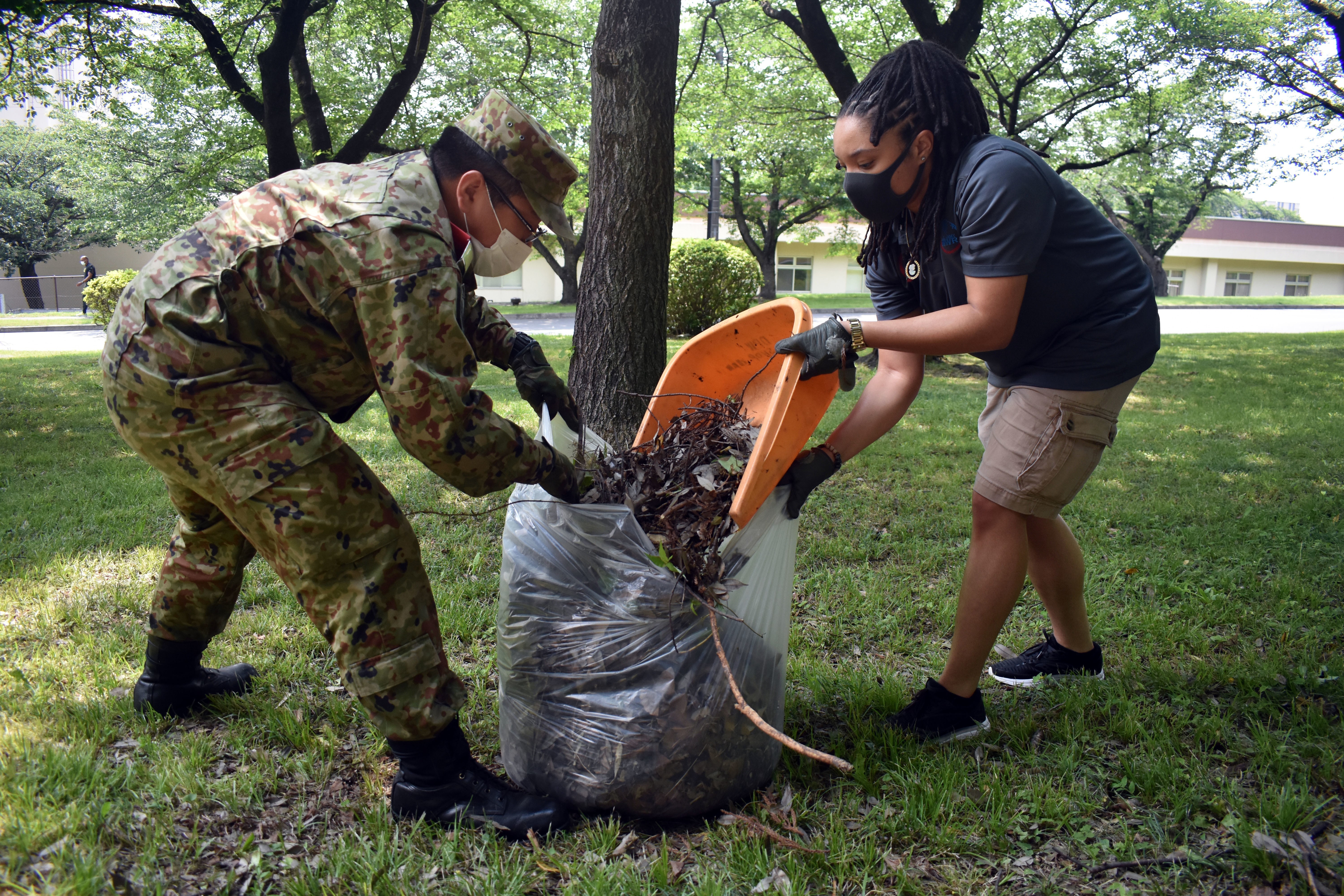 Camp Zama BOSS Beautifies Park with