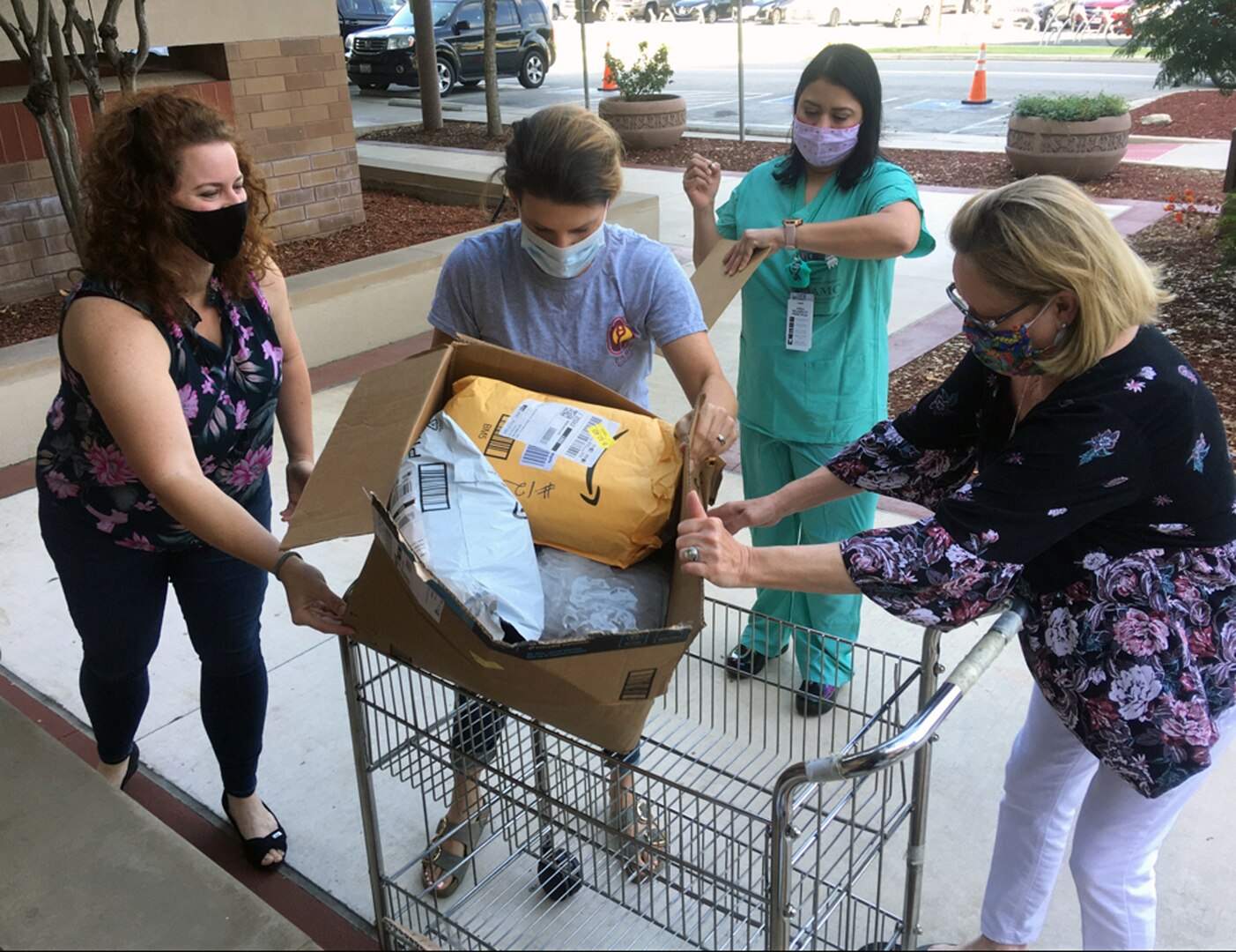The Brooke Army Medical Center Auxiliary held its annual welfare grants distribution May 20, at the BAMC Main Entrance.