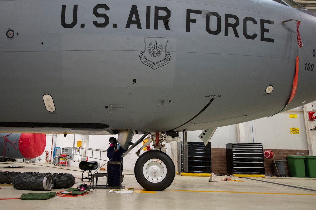 Airman 1st Class Dezmond Ross, 100th Maintenance Squadron fuel systems repair apprentice, removes an access door to an interior fuel cell of a KC-135 Stratotanker at RAF Mildenhall, England, May 27, 2020. The fuel systems repair shop supports the diverse mission sets of Team Mildenhall by performing maintenance on all permanently stationed aircraft. (U.S. Air Force photo by Airman 1st Class Joseph Barron)