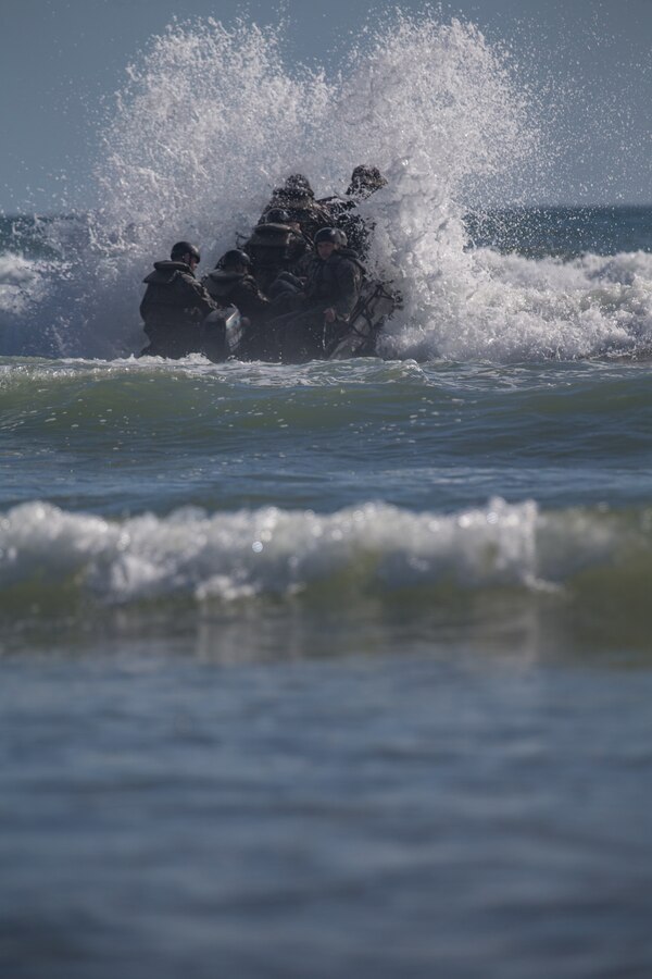 U.S. Marines with Alpha Company, Battalion Landing Team 1/4, 15th Marine Expeditionary Unit, conduct a surf passage during a coxswain’s course in Coronado, California, May 21, 2020. Coxswain’s course teaches Marines how to safely, and expediently, move small watercraft through shallow waters, onto beaches and back into the ocean. (U.S. Marine Corps photo by Lance Cpl. Brendan Mullin)