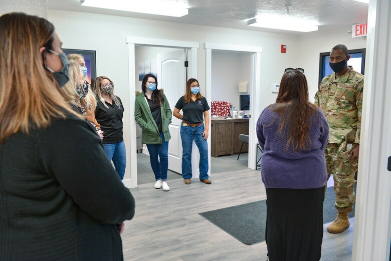 U.S. Air Force Col. Jamaal Mays, 366th Fighter Wing deputy commander, talks with Elmore County Domestic Violence Council, in Mountain Home, ID, Oct. 29, 2020. The shelter has partnered up with Col. Mays and Mountain Home AFB Key Spouses for the first time to relay as much information as possible about what services they have to offer. (U.S. Air Force photo by Airman 1st Class Cheyenne Bassham)
