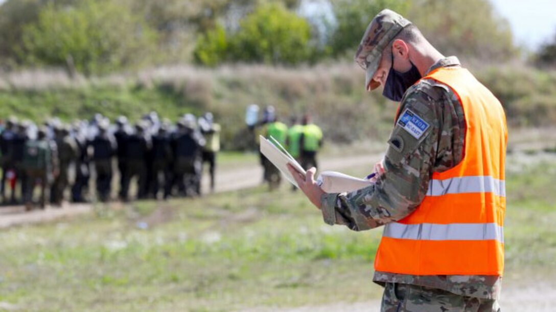 KFOR units conduct training exercise in support of Kosovo police