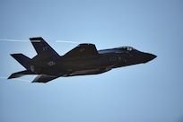 F-35 Flying