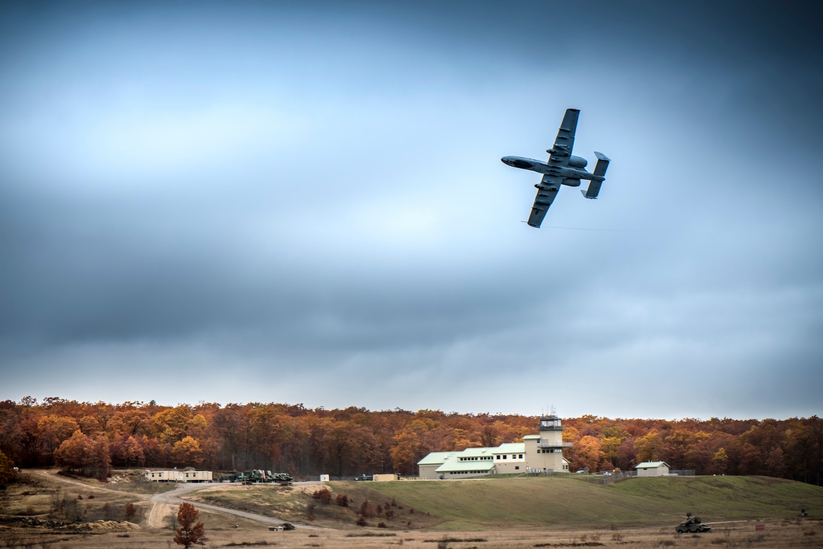 Joint Terminal Attack Controllers from the Latvian National Armed Forces conduct close air support training with A-10 Thunderbolt II aircraft assigned to the 107th Fighter Squadron, Selfridge Air National Guard Base, Mich., at Grayling Aerial Gunnery Range in Waters, Mich., October 29, 2019.