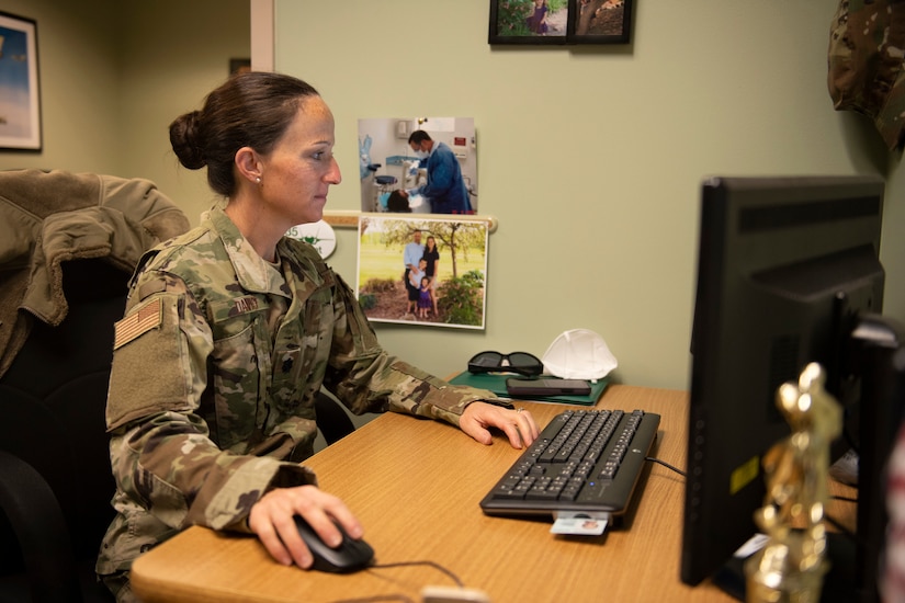 Lt. Col. Sarah Davis, clinical nurse assigned to the 158th Medical Group, Vermont Air National Guard, conducts training at the Vermont Air National Guard base, South Burlington, Vt., Nov. 7, 2020. In September, Vermont Guardsmen hosted a virtual trauma training with North Macedonia, its partner under the State Partnership Program.