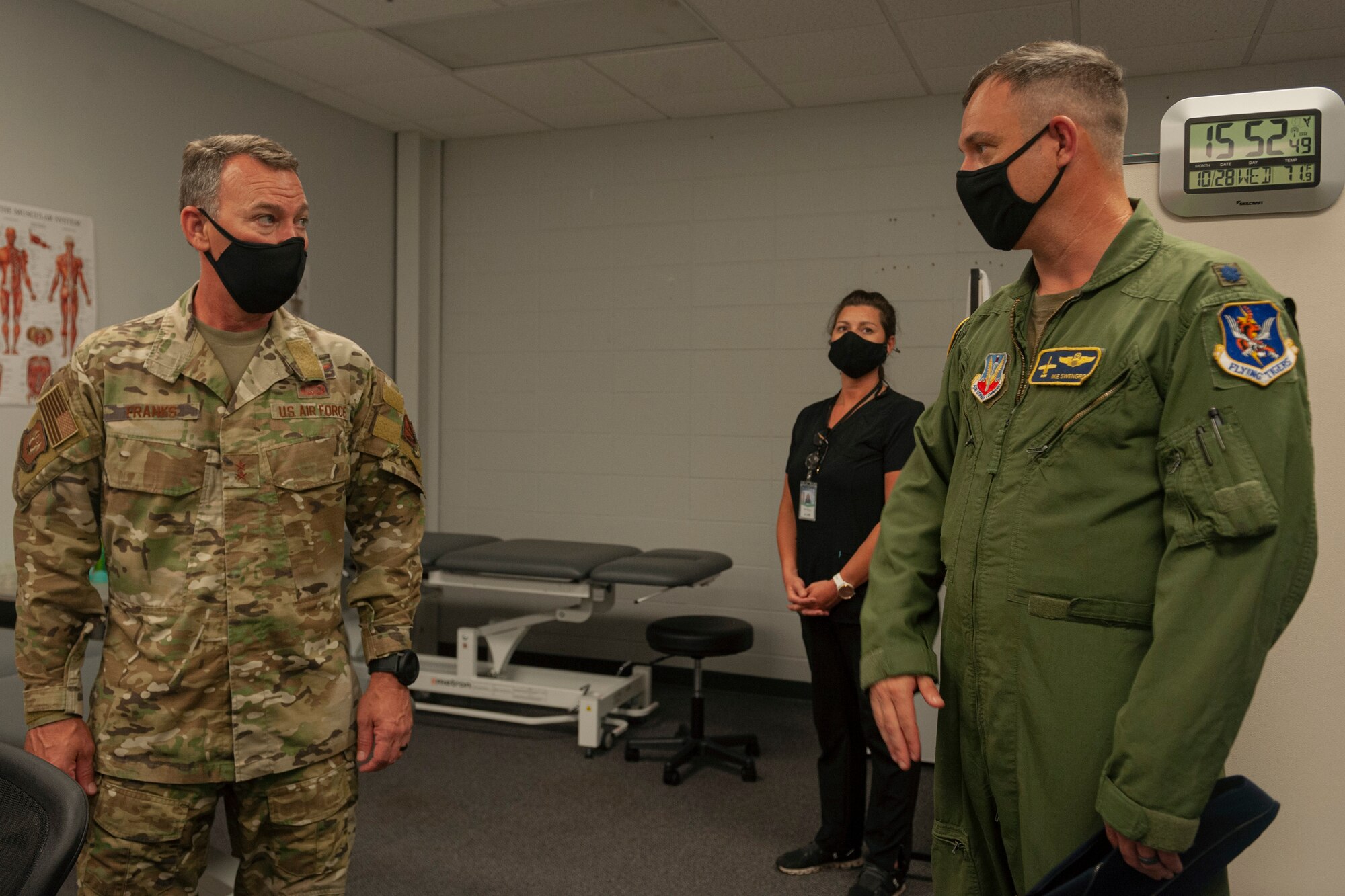 Photo of Maj. Gen. Franks speaking to an Airman