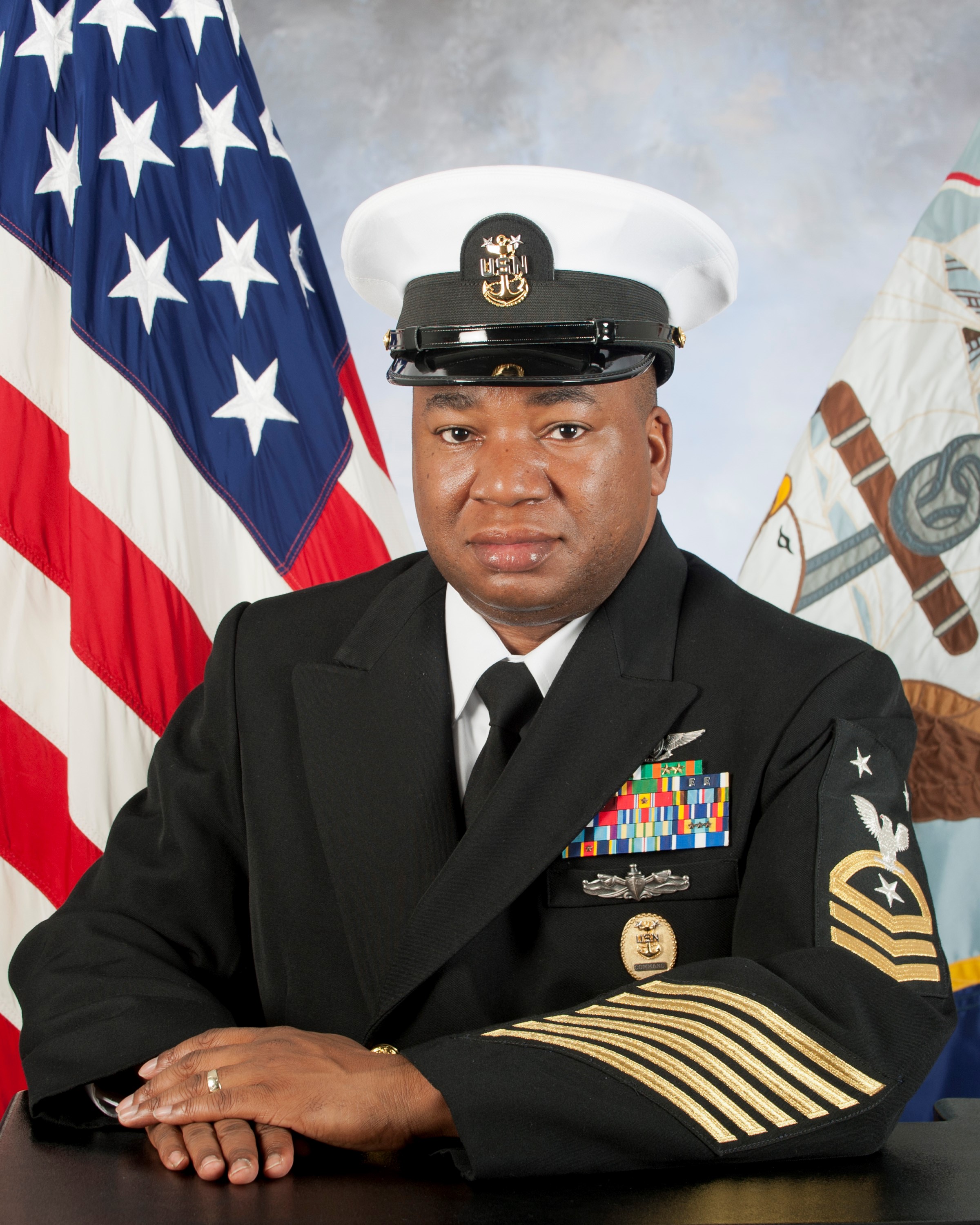 Мастер-сержант джон кинли. Command master. Command master. Command master. Command master.